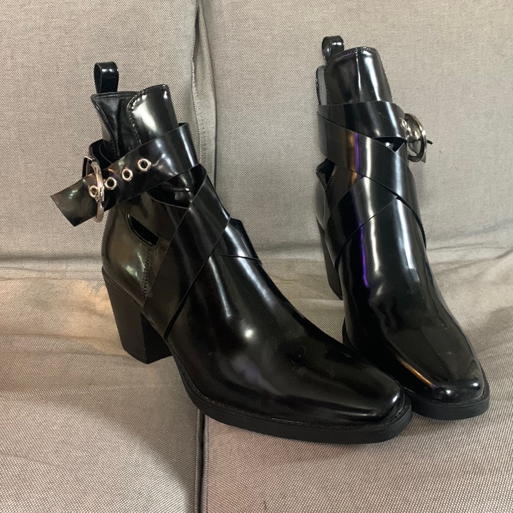 Black ankle booties